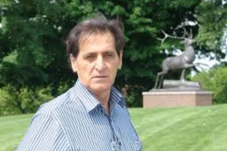 10 Anos e Caetano Ripoli ainda está presente